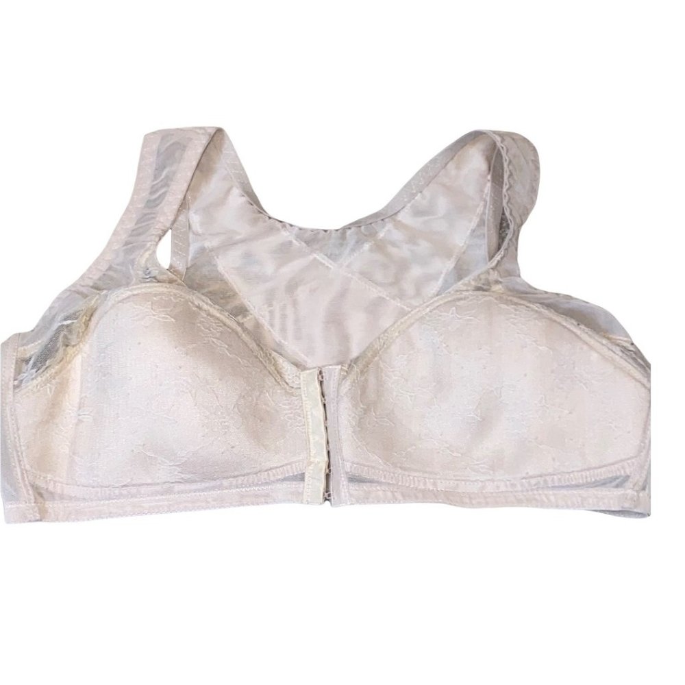 Carnival 42D Front Closure Posture Support Wireless Bra